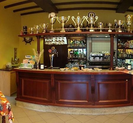 Albergo Antica Luni Exteriör bild